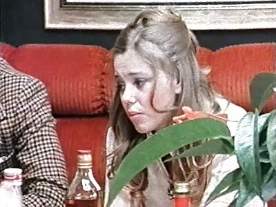 دنی سکس زوری با برده جنسن و الکس تانر در ویدیوی Naughty Rich Girls (کورت لاک وود)