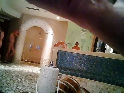 سوفی دی و جردن آش در دانلود سوپر زوری خانه دار 1 در 1
